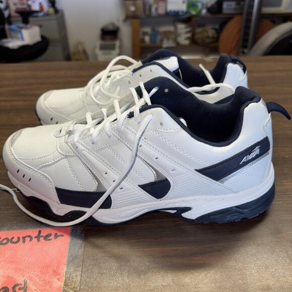 C Avia Men's shoes Avi-Verge - White/True Navy Sneakers Size 12X Wide Shoe - Picture 4 of 8